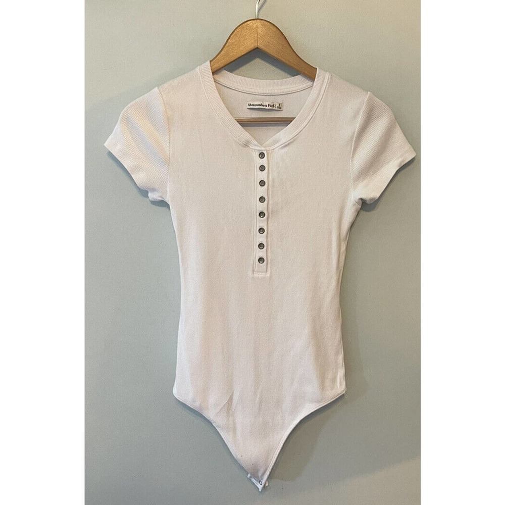 Abercrombie & Fitch White Ribbed Henley Body Suit Size Small Thong Snap Close